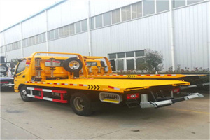 惠阳附近拖车救援搭电