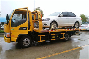 惠阳附近拖车救援24小时服务热线